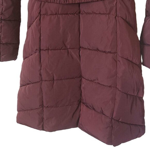 Guess burgundy puffer coat Women's small Removable fur-lined hood Zipper pockets - Picture 16 of 16